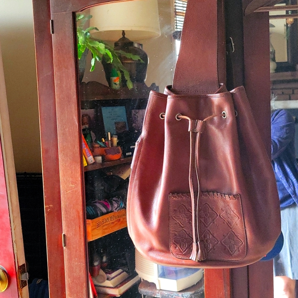 Italian leather Sundance catalog bag purse
